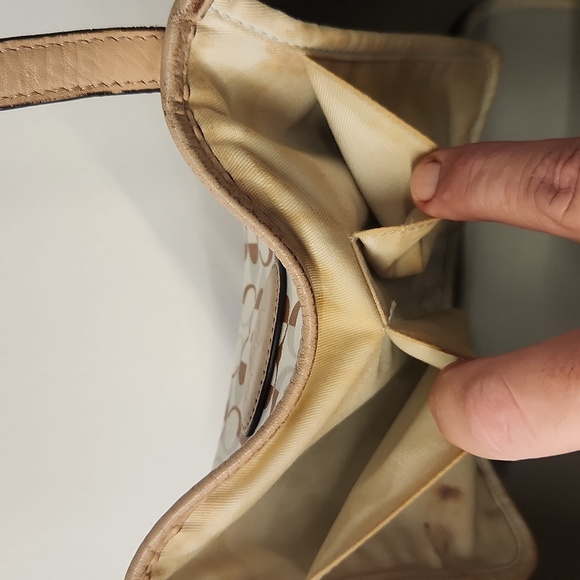 Coach Tote Bag - Picture 13 of 17